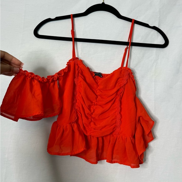 Red Ruffle off shoulder cropped top - Picture 6 of 8